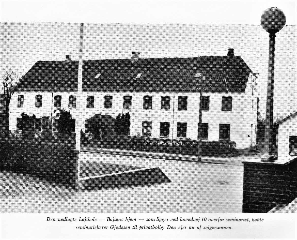 Den-nedlagte-hoejskole-i-Gedved_1